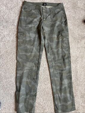 Kuhl Women's Olive Camo Cargo Pants